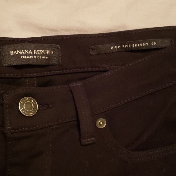 Banana Republic High Rise Black Skinny Jean - Picture 2 of 5